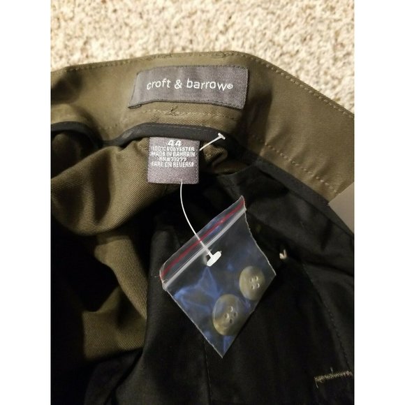 Men's Croft & Barrow Size 44, Avocado Olive Green, 9"Inseam, Cargo Shorts~NWT - Picture 5 of 11
